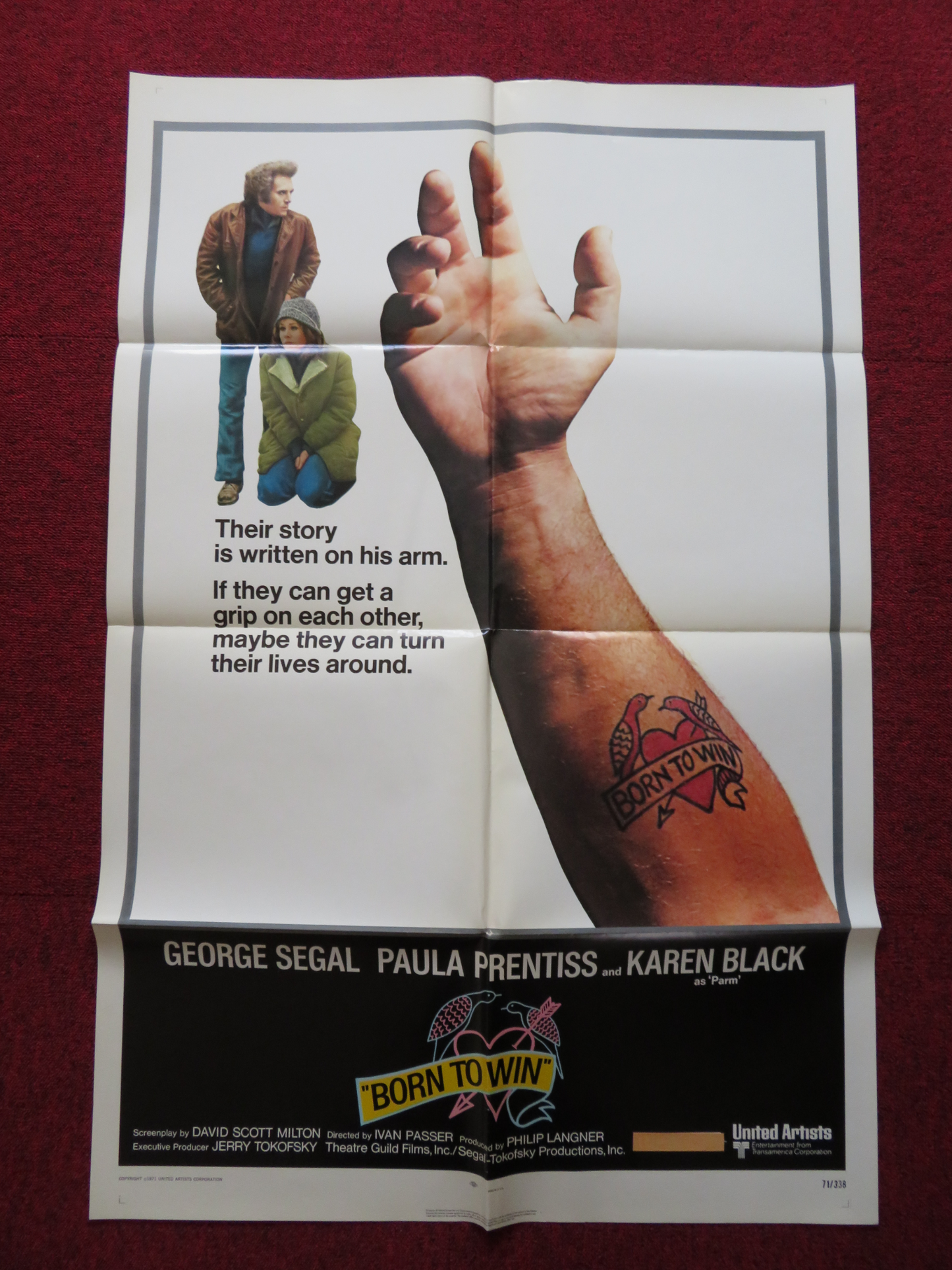 BORN TO WIN FOLDED US ONE SHEET POSTER GEORGE SEGAL PAULA PRENTISS 1971