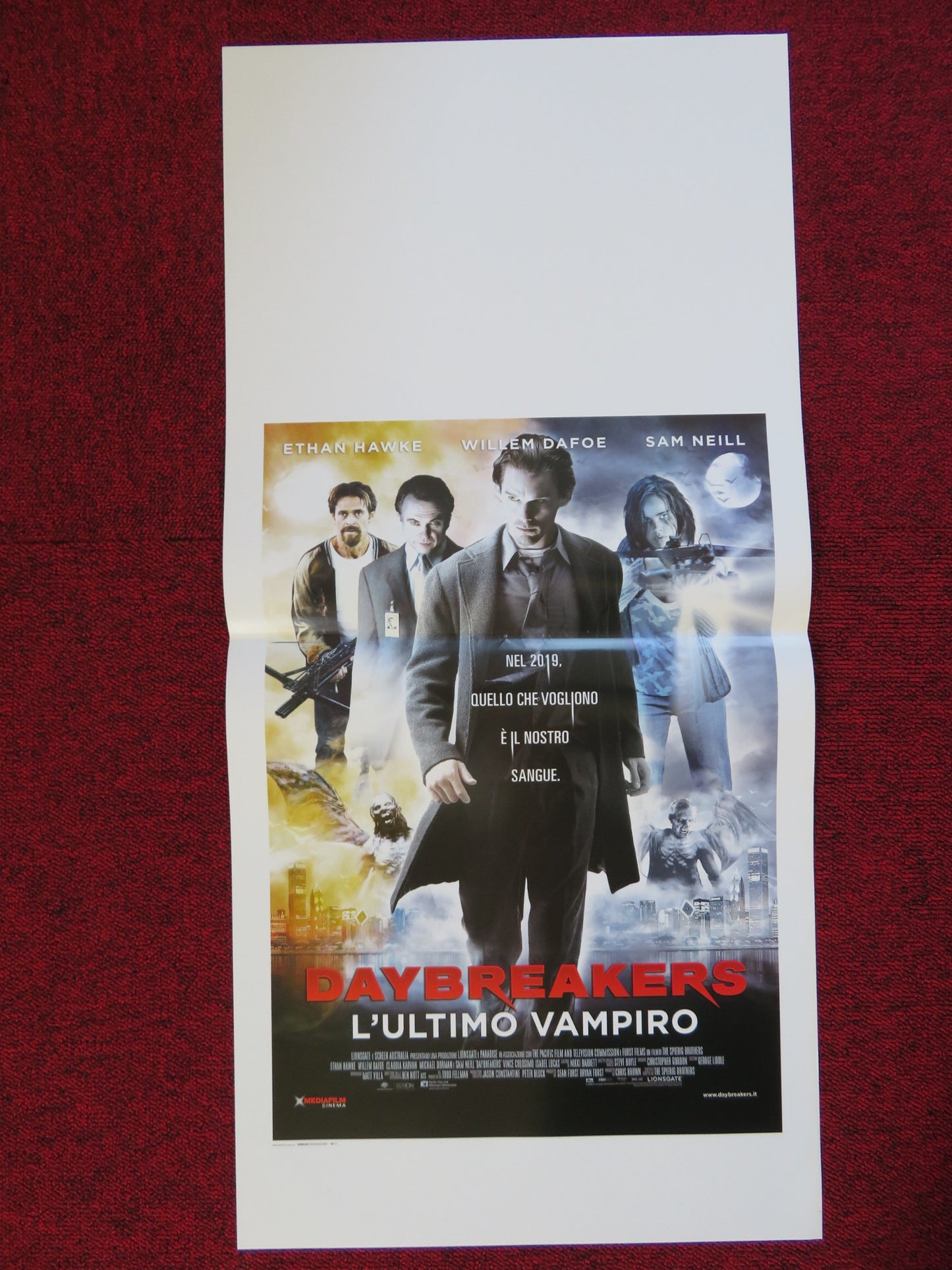 DAYBREAKERS ITALIAN LOCANDINA (27.5"x13") POSTER ETHAN HAWKE WILLEM DAFOE 2009