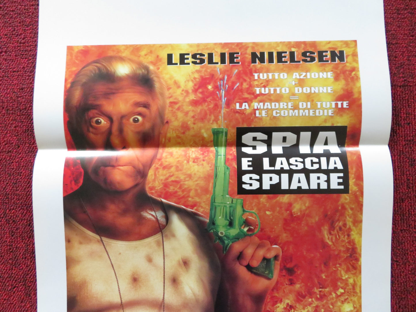 SPY HARD ITALIAN LOCANDINA POSTER LESLIE NIELSEN NICOLLETTE SHERIDAN 1996