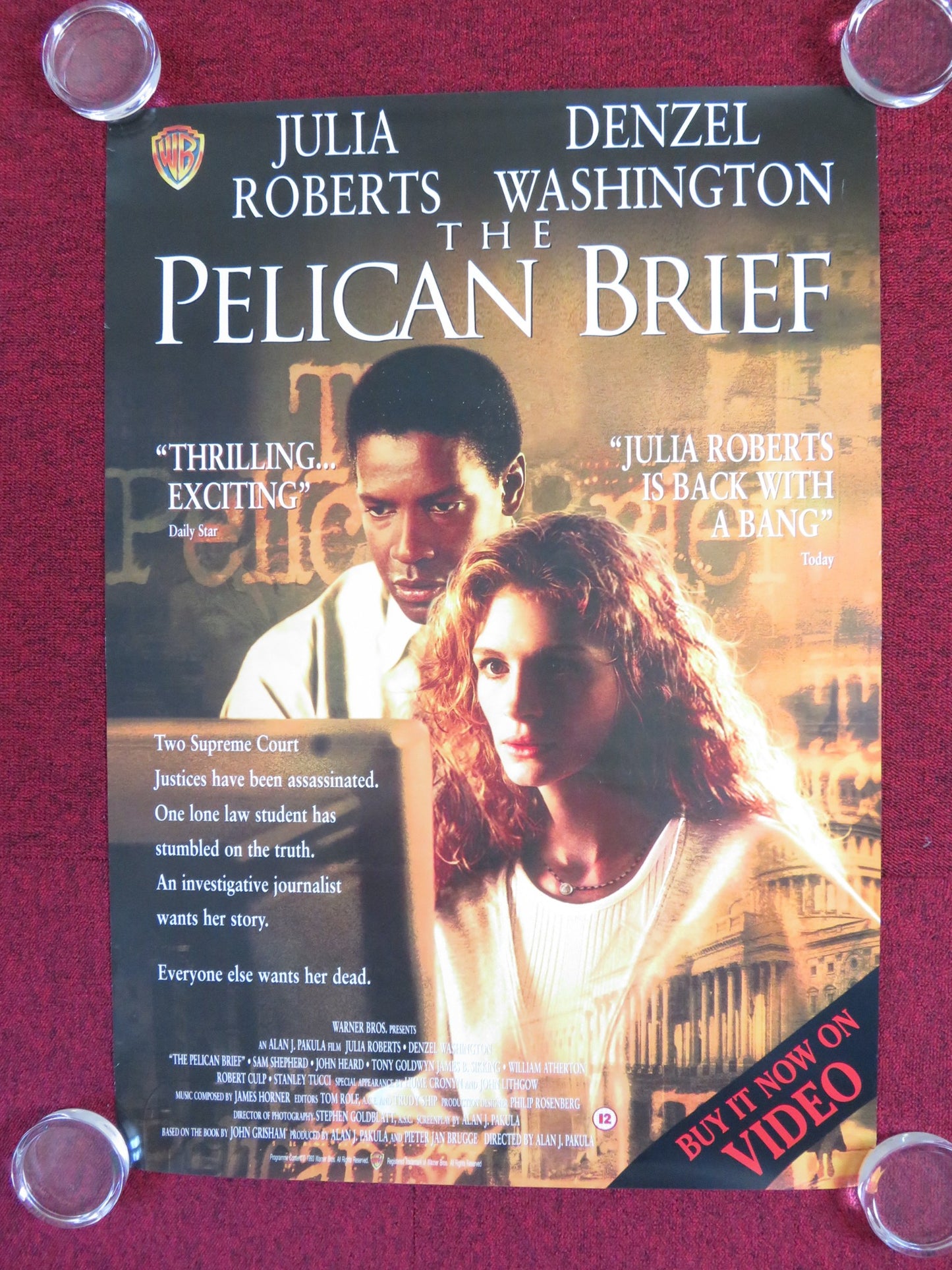 THE PELICAN BRIEF VHS VIDEO POSTER  ROLLED JULIA ROBERTS DENZEL WASHINGTON 1993