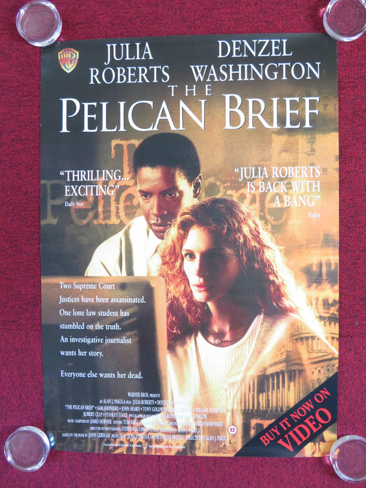 THE PELICAN BRIEF VHS VIDEO POSTER  ROLLED JULIA ROBERTS DENZEL WASHINGTON 1993