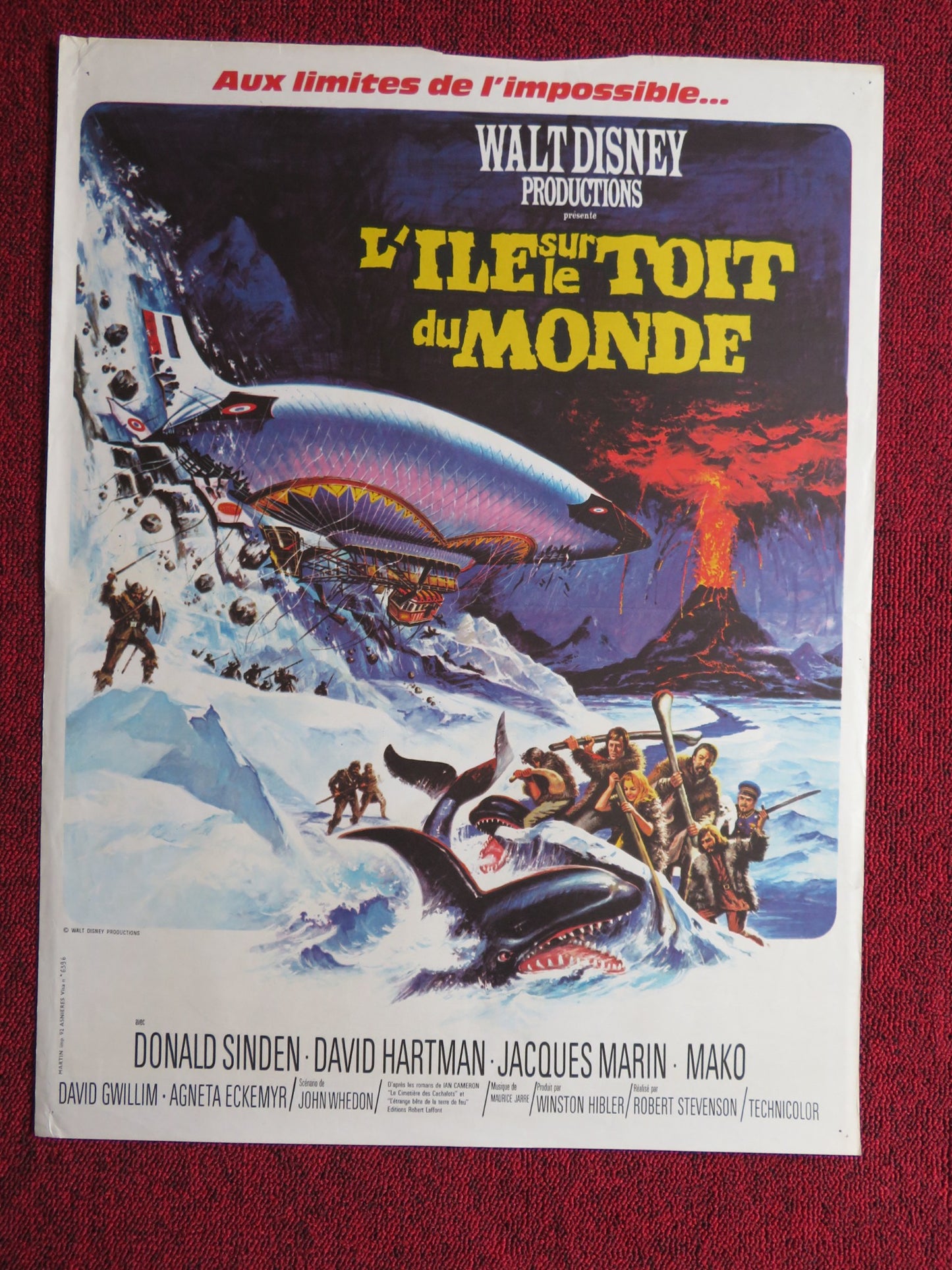 THE ISLAND AT THE TOP OF THE WORLD FRENCH POSTER DISNEY DAVID HARTMAN 1974