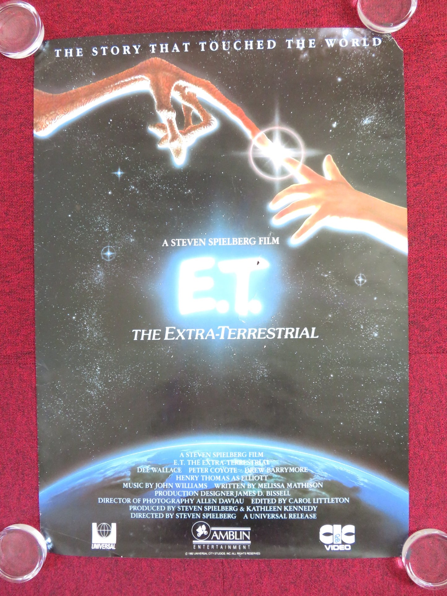 E.T. THE EXTRA-TERRESTRIAL - A VHS VIDEO POSTER ROLLED SPIELBERG BARRYMORE 1982